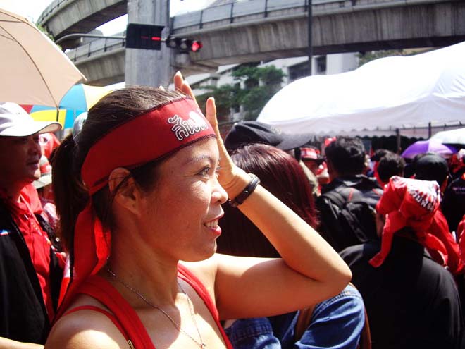 redshirt023