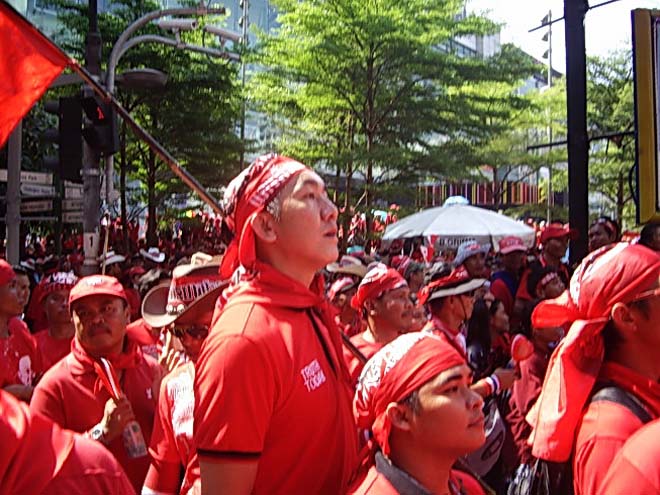 redshirt019