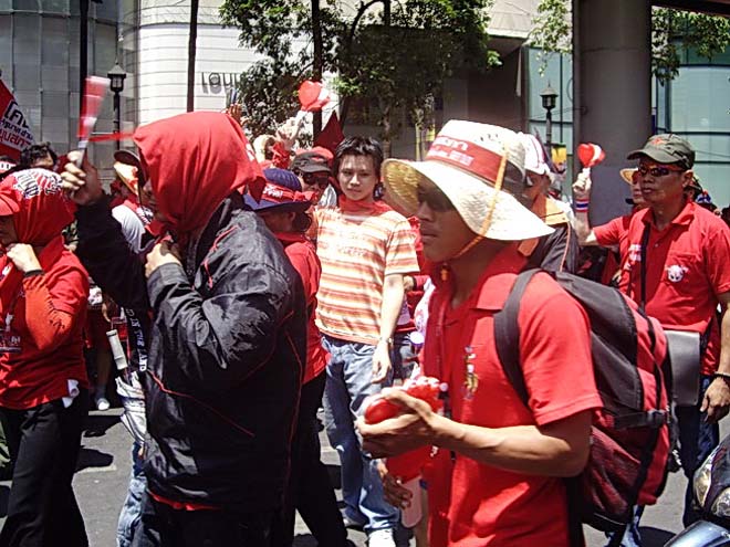 redshirt036